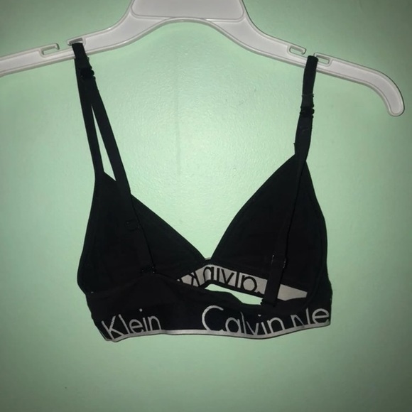 Triangle Calvin Klein bra - Picture 4 of 5